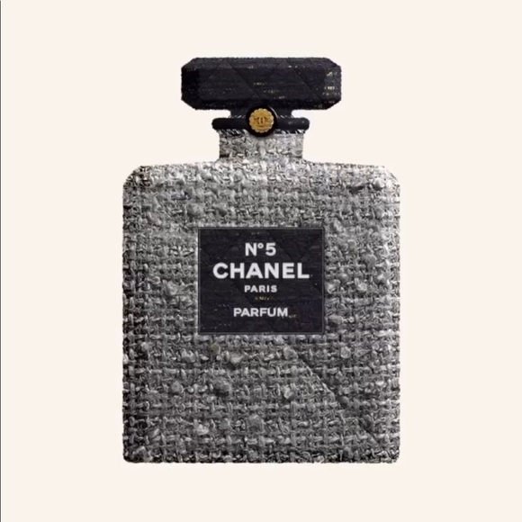 Meet your Posher, Nancy - Picture 1 of 1